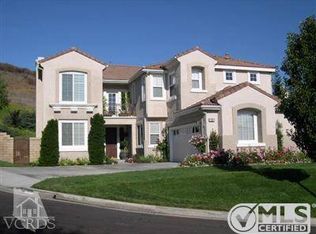 585 Green Mountain St, Simi Valley, CA 93065