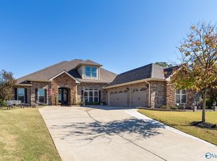 25 Bannut Ct SW, Huntsville, AL 35824