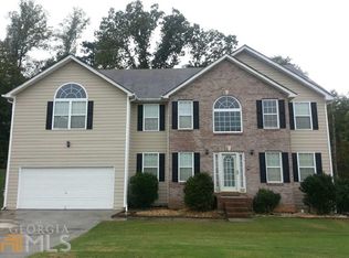 5027 Estonian Dr, Fairburn, GA 30213