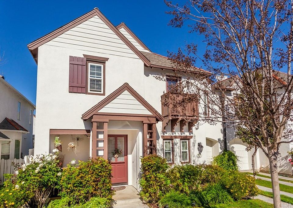 2nd image of 51 Turnbury Ln