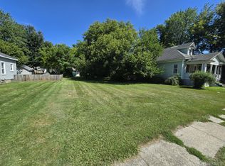 2400 Stone St, Pt Huron, MI 48060