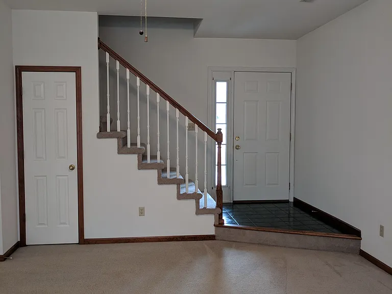 2807 Melody Ln — Photo 18