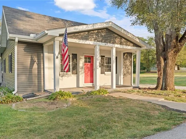 619 S Whitmer St, Richmond, MO 64085