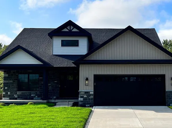 4968 Richard Dr, Lowell, IN 46356