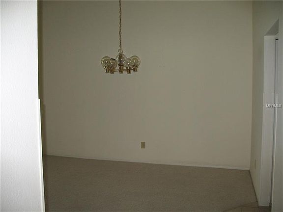 5th image of 3988 Mermoor Dr
