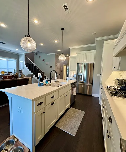 2979 W Sauter Ln — Photo 9