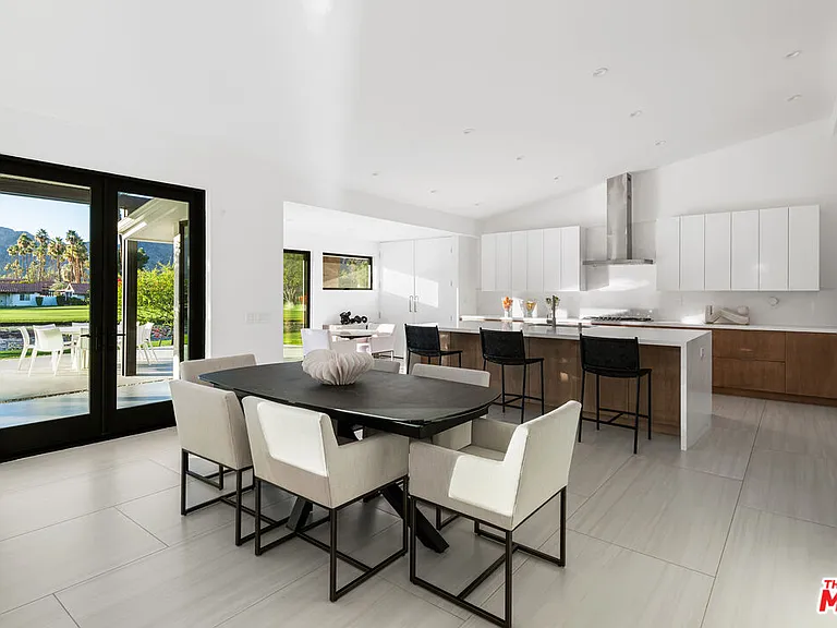 49723 Avenida Montero — Photo 16
