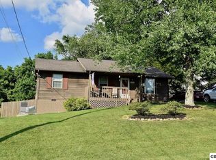 7354 Oak Chase Rd, Knoxville, TN 37918