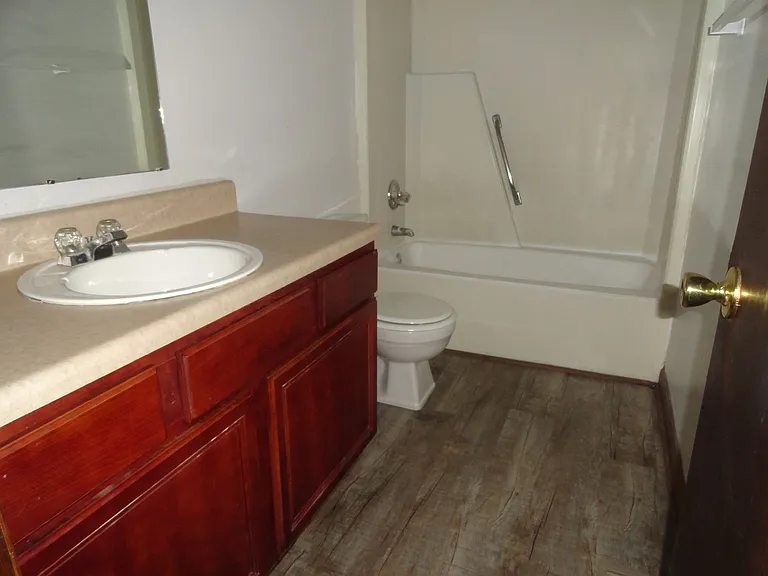 495 Stiles Pl — Photo 18