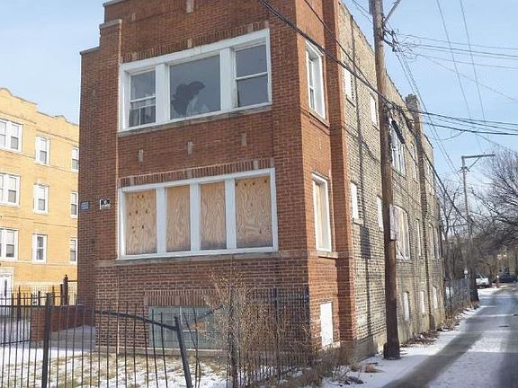 4th image of 715 N Avers Ave