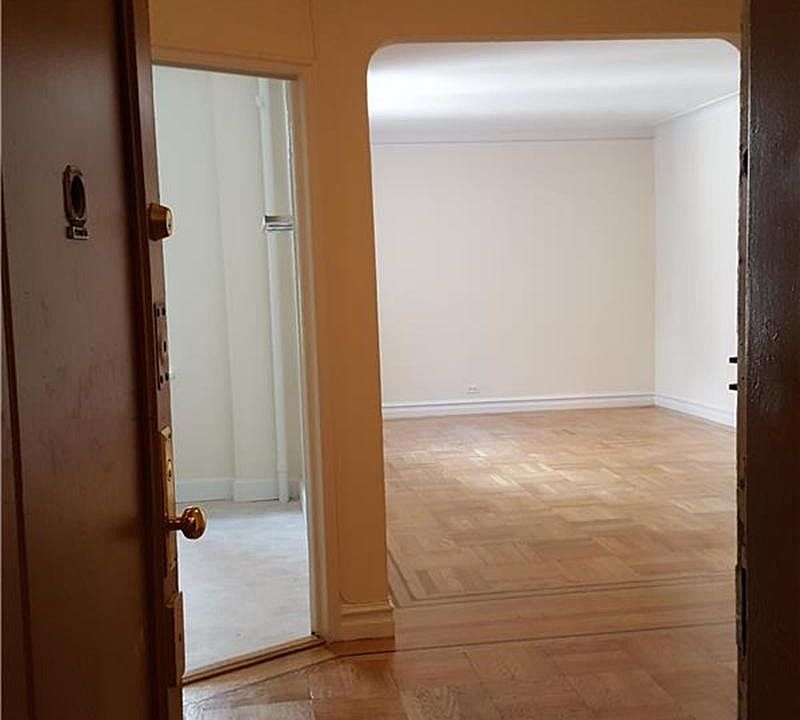 1st image of 686 2nd Ave #6A