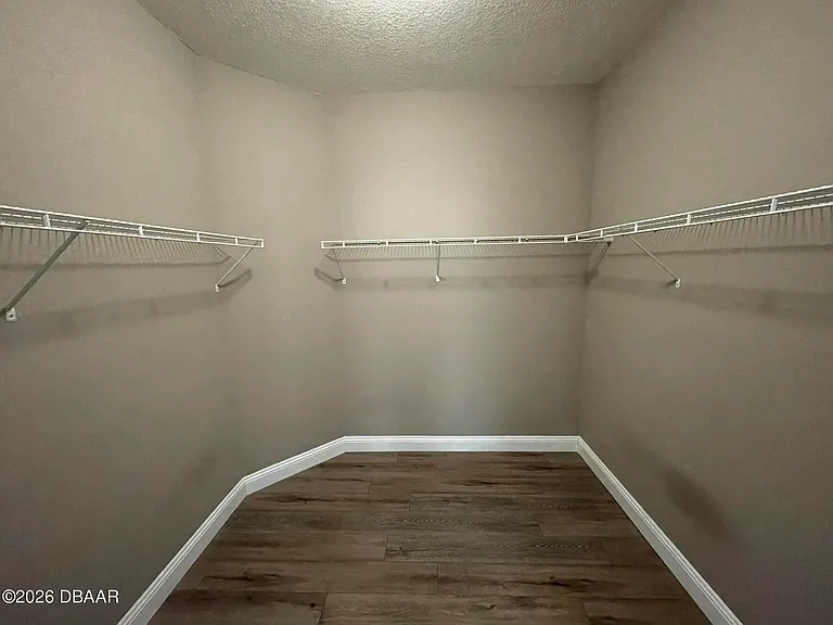 465 Tuscany Chase Dr — Photo 33