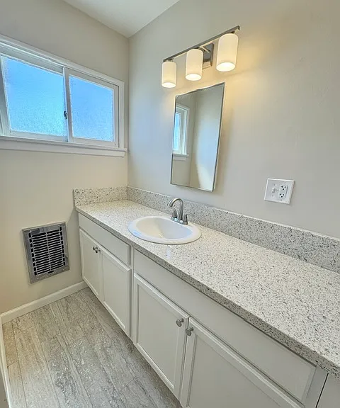 1128 E Lexington Dr #6 — Photo 8