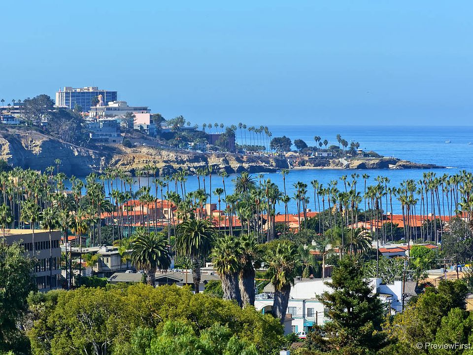 1st image of 8152 Calle Del Cielo