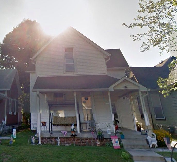 1st image of 1137 Evison St