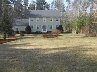 10 Lady Slipper Rd, Bridgewater, MA 02324