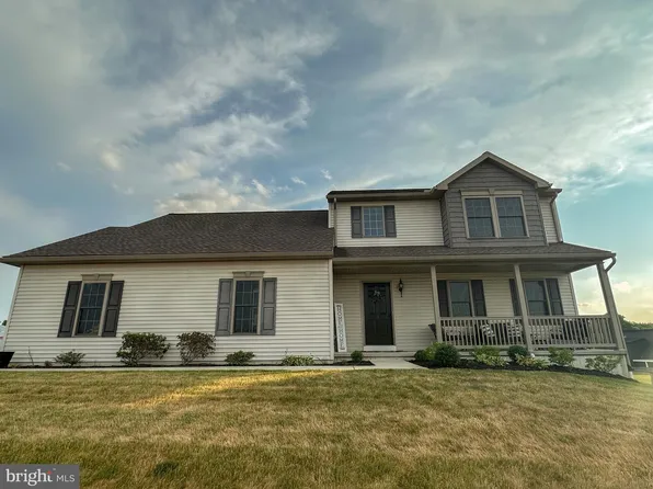 3 Clover Dr, Myerstown, PA 17067