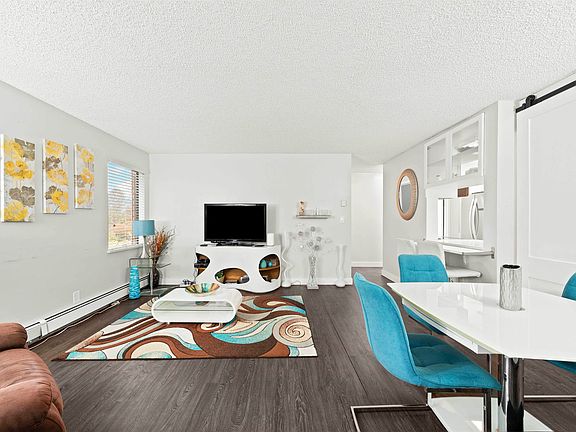 3rd image of 1760 Southmere Cres #219