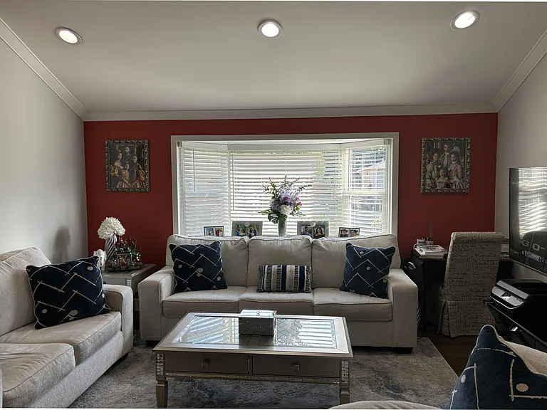 1369 Peach Pl — Photo 4