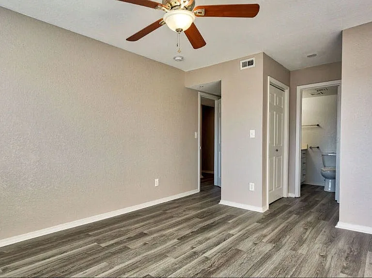 Lake Hefner Townhomes — Photo 22