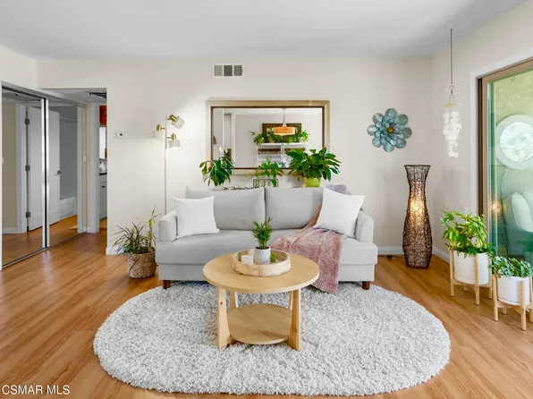 348 Chestnut Hill Ct APT 23, Thousand Oaks, CA 91360