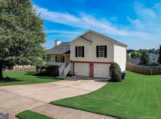 228 Bayou Ln, Winder, GA 30680