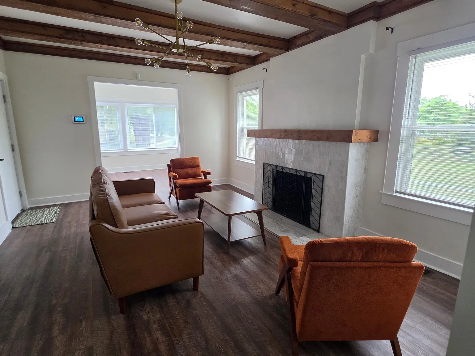 1 bed, 1200 sqft, $1,650 — Photo 2