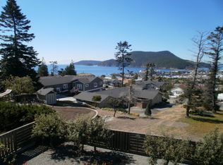 5005 Macbeth Dr, Anacortes, WA 98221