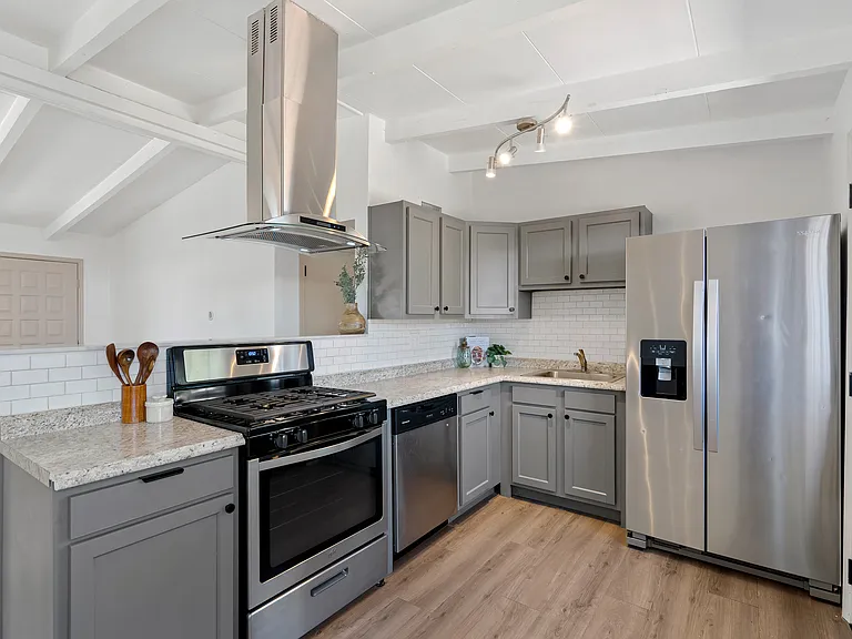 59 Keating St — Photo 3