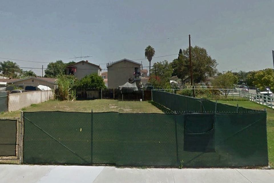 2nd image of 22402 Clarkdale Ave
