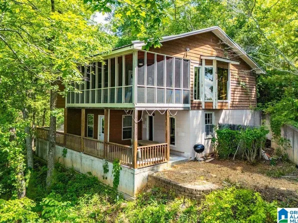 440 Oak Hills Dr, Wedowee, AL 36278
