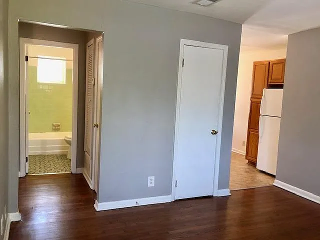 436 N Highland Ave NE #13 — Photo 4