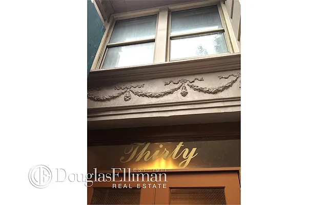 Rented by Douglas Elliman | media 33