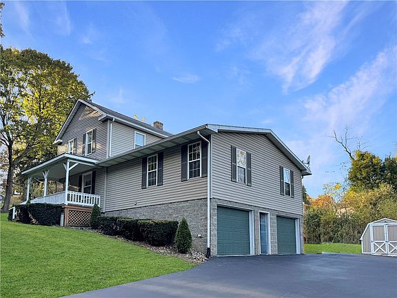 3rd image of 343 Mount Jackson Rd N