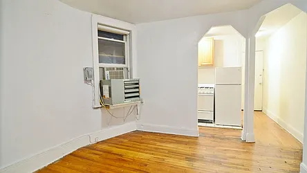 Rented by Park Property Advisors