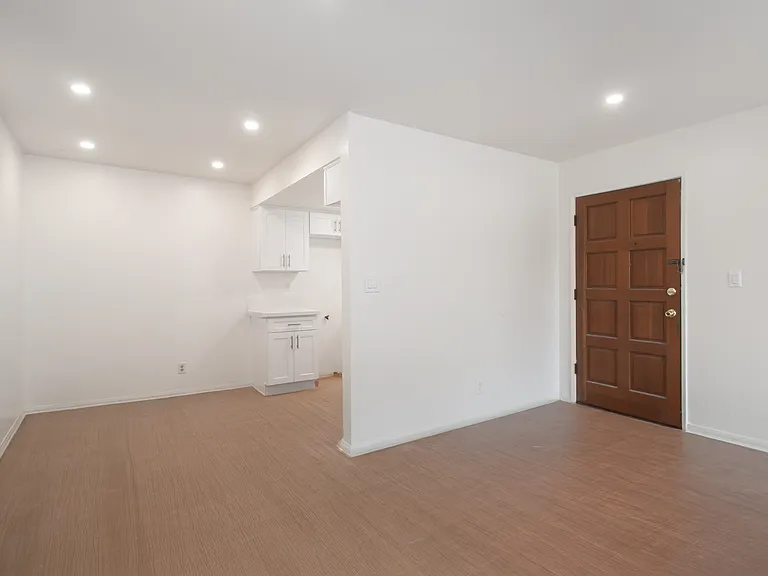 Unit Entrance