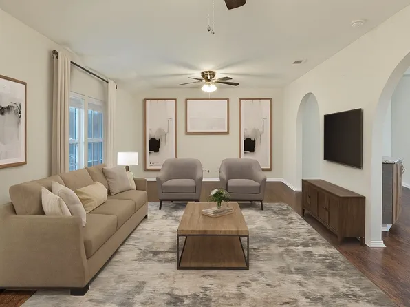 309 Spring Valley Cir, Azle, TX 76020