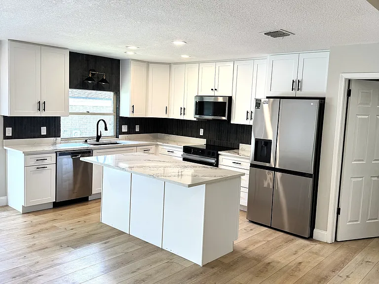 2768 Pebbleridge Ct — Photo 4