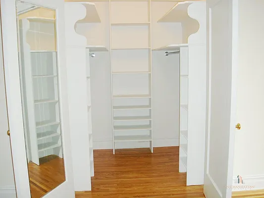 Rented by ONE Manhattan Real Estate | media 47