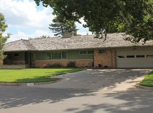 2305 W Mohawk Ln, Wichita, KS 67203