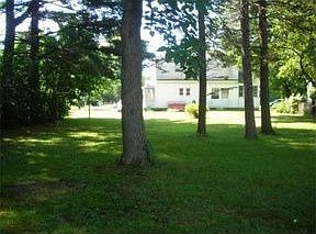 2nd image of 192 Bridge Rd