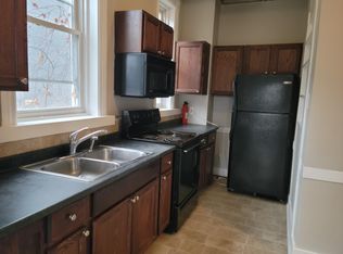 689 2nd Ave APT 3, Troy, NY 12182