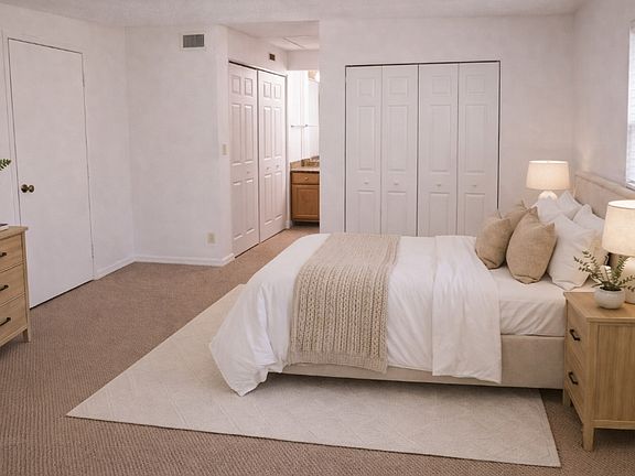 5th image of 721 Lyons Rd