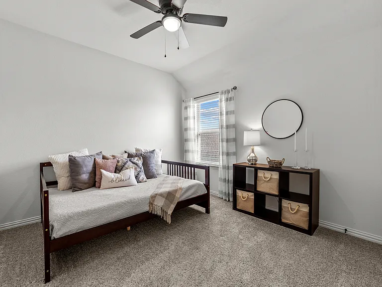 910 Black Hawk Dr — Photo 18