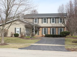 620 Edward Rd, Naperville, IL 60540