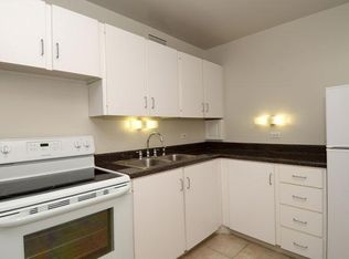 63 W Chestnut St #U0RWRF2R5, Chicago, IL 60610