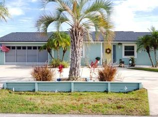 3 Clarendon Ct S, Palm Coast, FL 32137