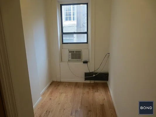 Rented by Bond New York | media 31