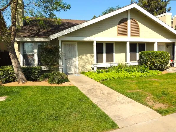 5455 N Marty Ave APT 157, Fresno, CA 93711