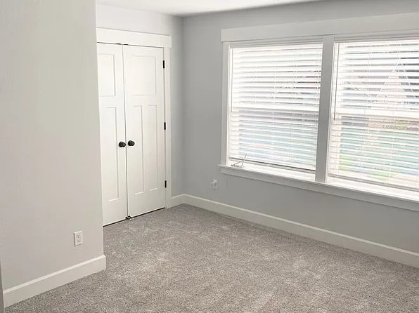 1435 NE Cascadia Ridge Dr, Estacada, OR 97023